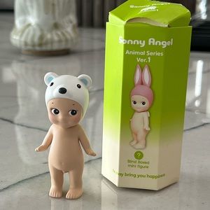 SONNY ANGEL ANIMAL SERIES VER. 1 BLIND BOX WHITE BEAR